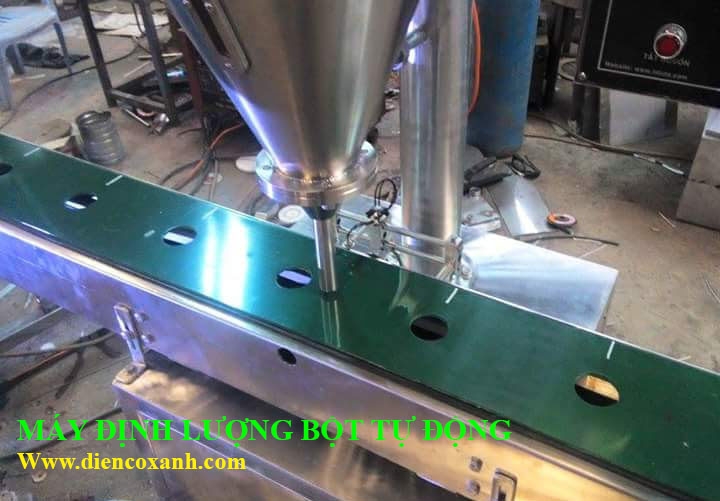 Máy định lượng trà vào cốc tự động - Điện Cơ Xanh