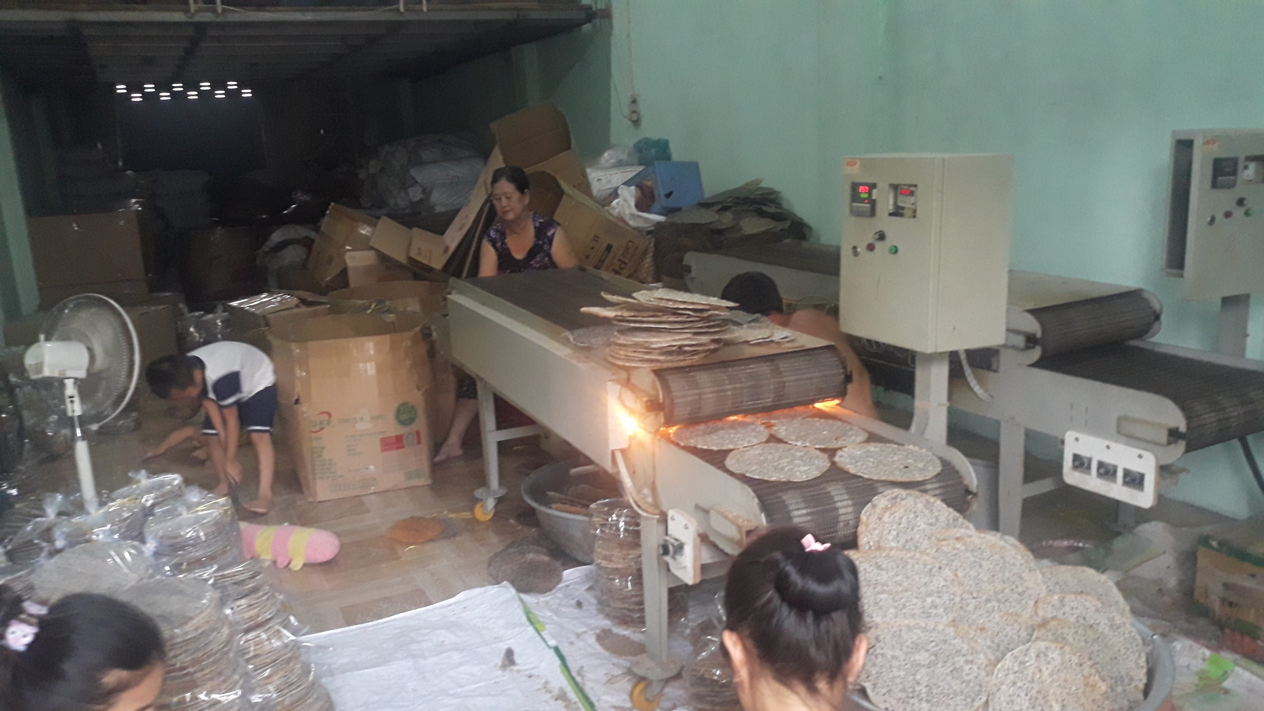 MÁY NƯỚNG BÁNH PHỒNG, BÁNH MÈ DỪA