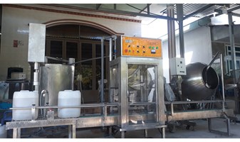 MÁY CHIẾT RÓT DUNG DỊCH ACID VÀO BÌNH 20 LÍT